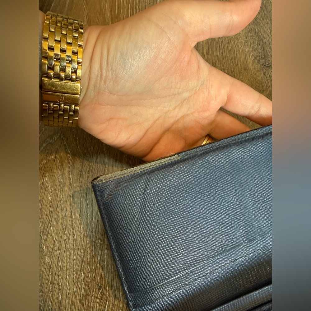 Vintage Prada Blue Leather Wallet - Picture 8 of 16